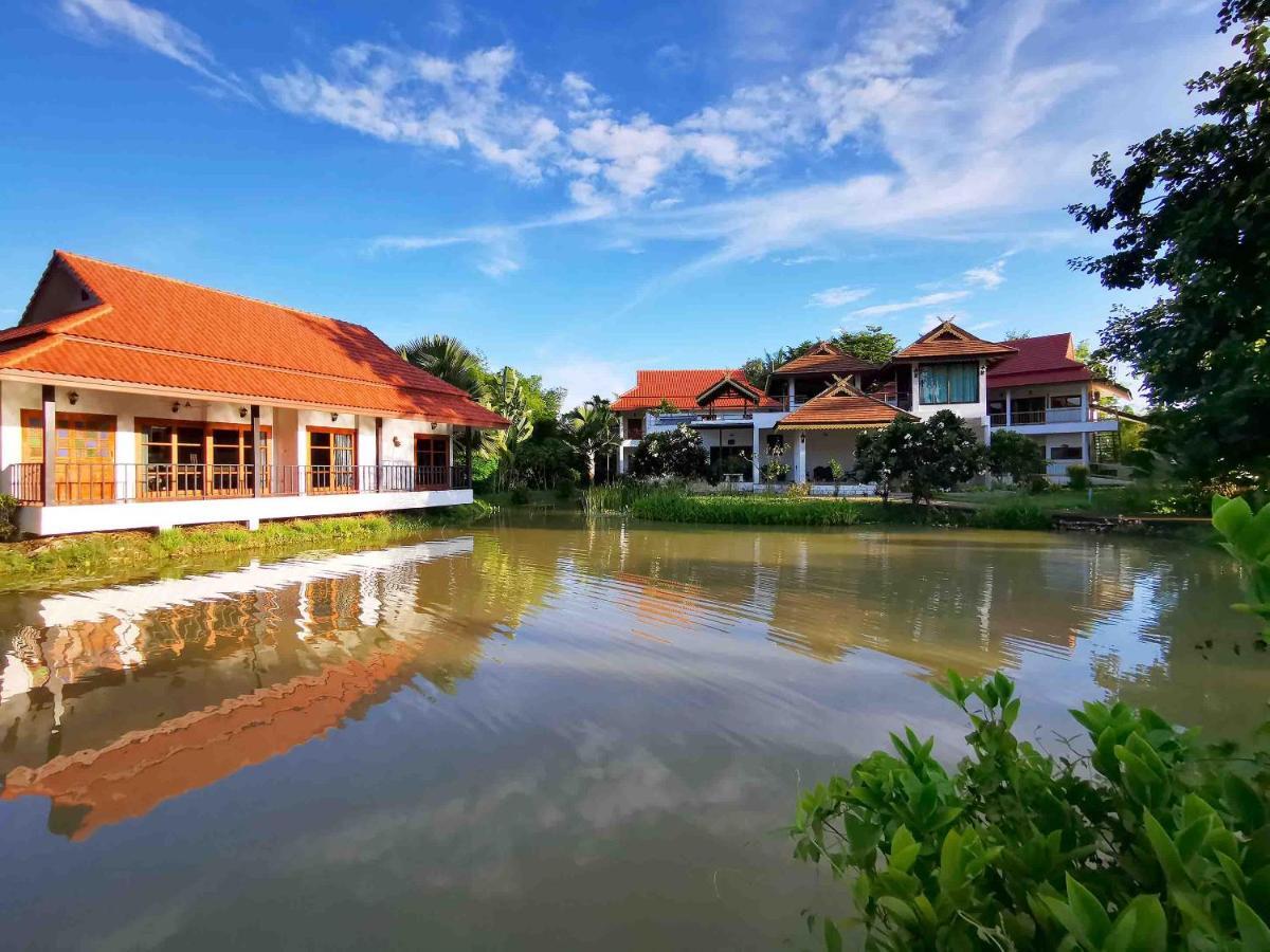 Jasmine Hills Lodge Doi Saket Exteriör bild